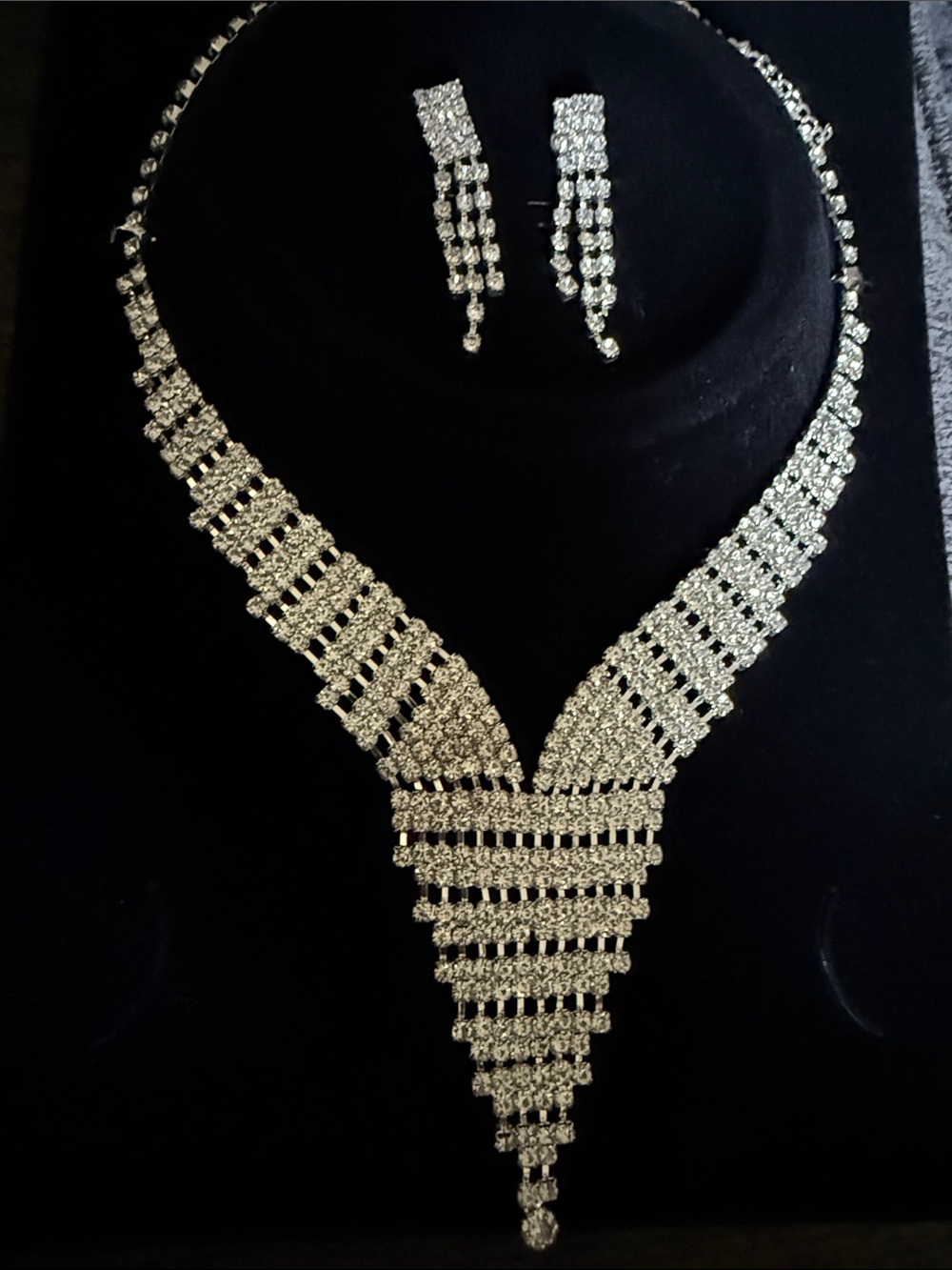 NWT Crystal Chandelier Statement Necklace and Earring Set - Silver Tone